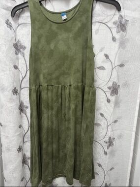 Old Navy Olive Green Sleeveless Midi Dress
